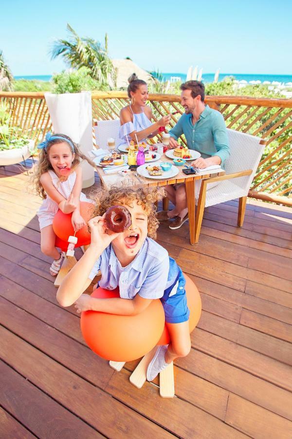 Family Selection At Grand Palladium Select Costa Mujeres Канкун Екстер'єр фото
